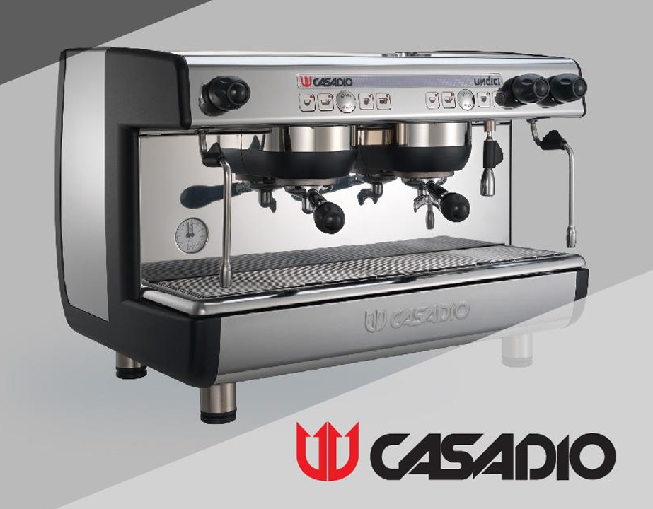 CASADIO UNDICI A2. CAFETERA AUTOMATICA. 2GRUPOS 220V.